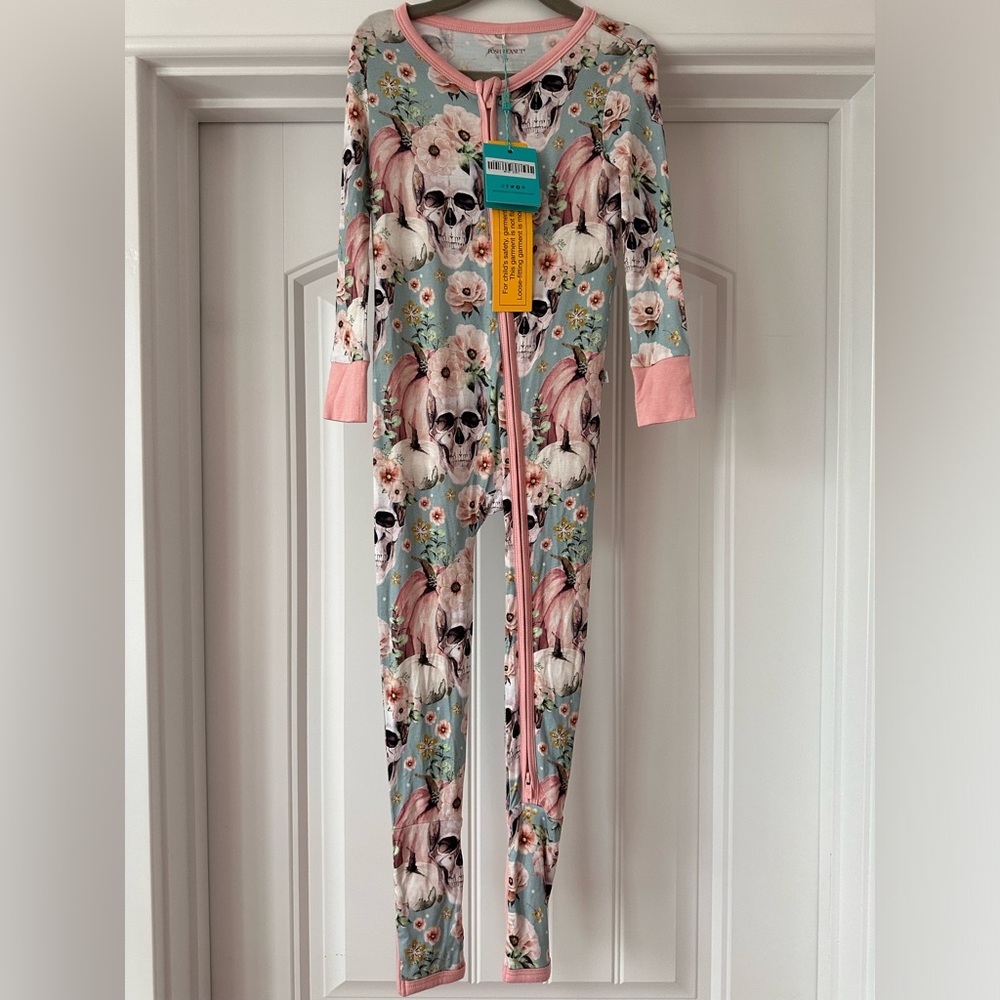 Posh Peanut Rosie Convertible